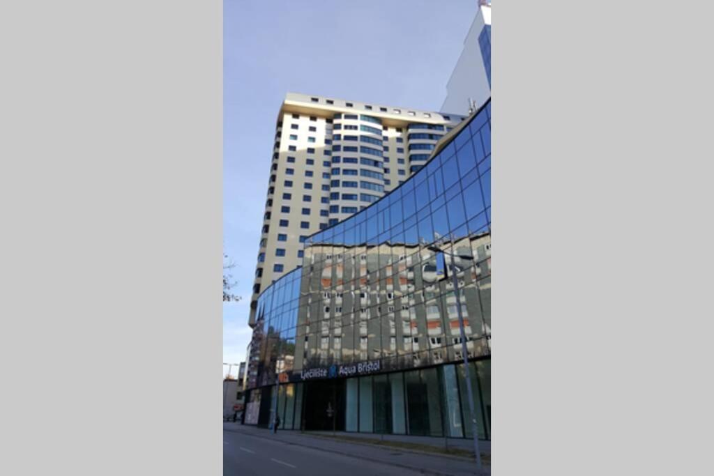 Fantasy Apartment Τούζλα Εξωτερικό φωτογραφία