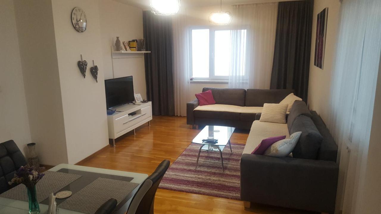 Fantasy Apartment Τούζλα Εξωτερικό φωτογραφία